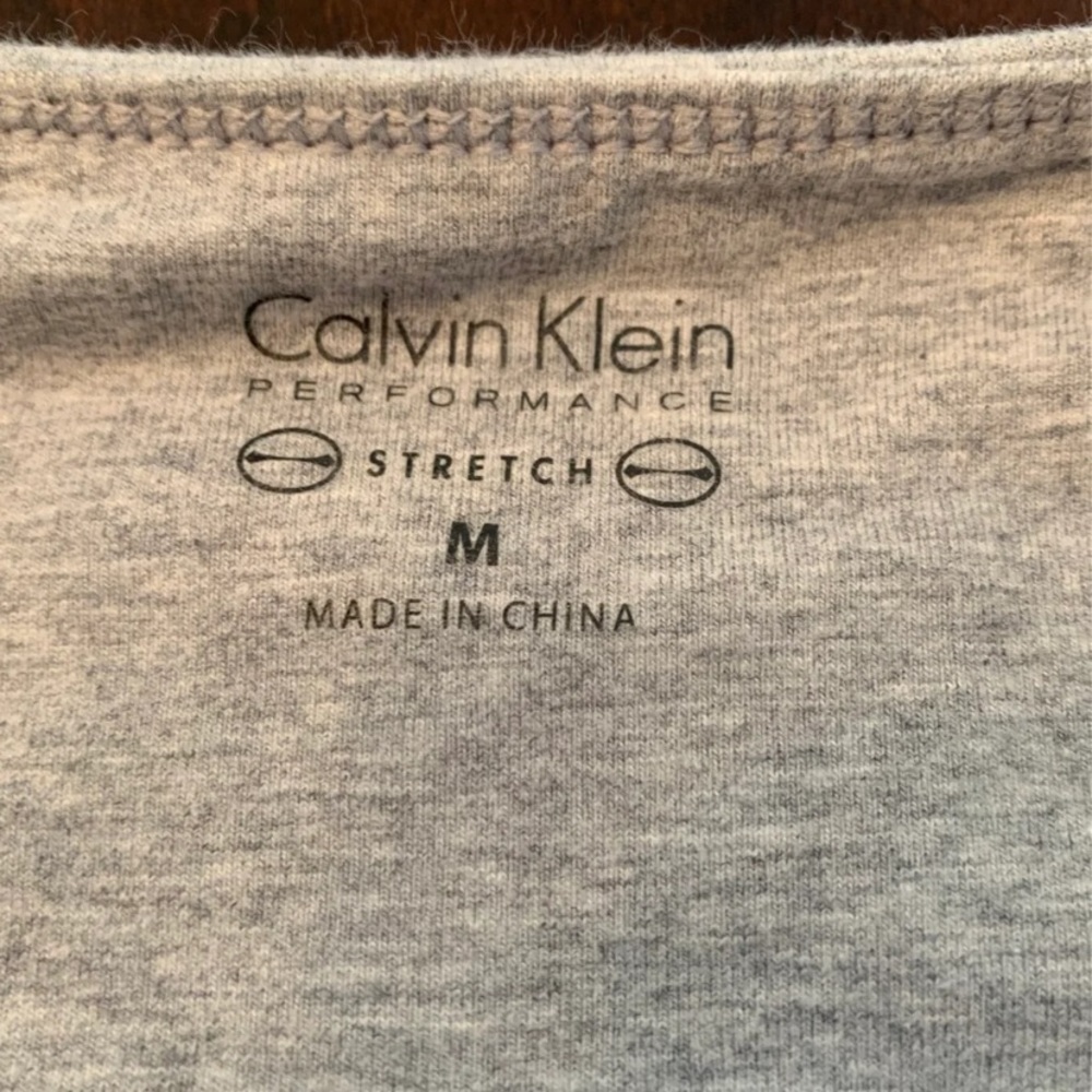 Calvin Klein M sports tank - Picture 2 of 4